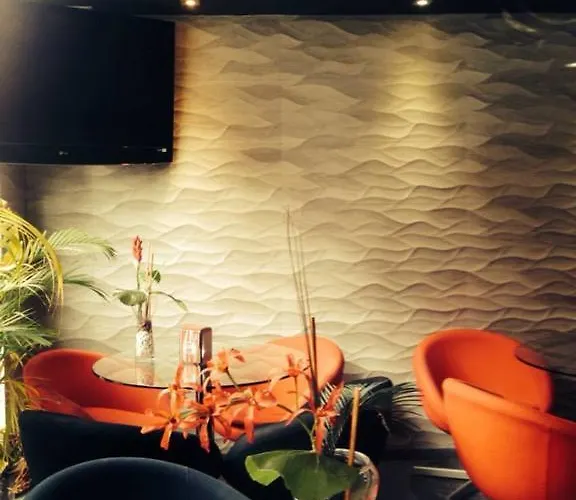 San Antonio Hotel 2*